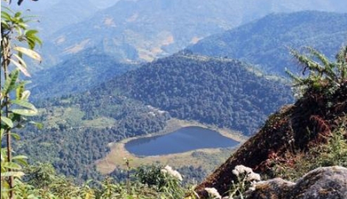 Khecheopalri Lake